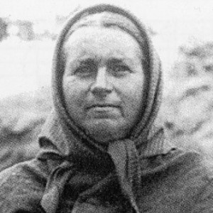 Maria Costa. de Can Mosson, Cala Llonga.